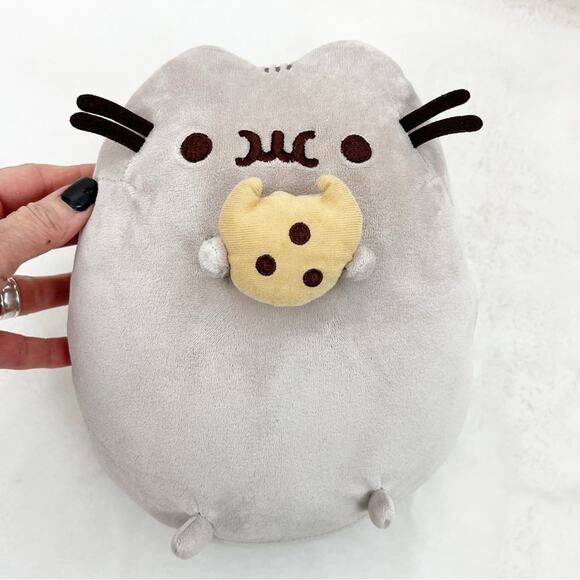 Gund Pusheen Plush Cat with Cookie Gray 9” - Picture 1 of 7